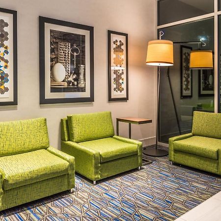 Holiday Inn Express & Suites Farmville By Ihg Buitenkant foto