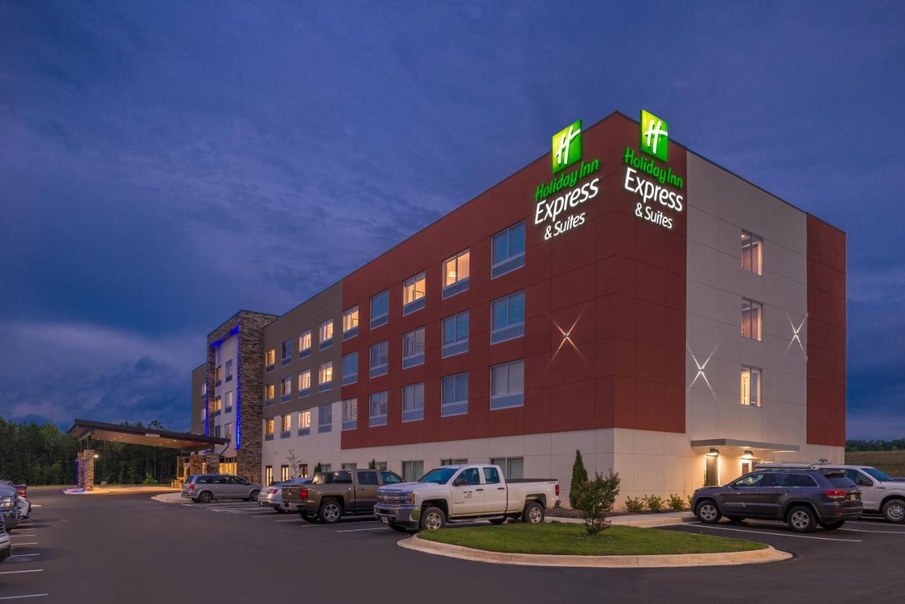 Holiday Inn Express & Suites Farmville By Ihg Buitenkant foto